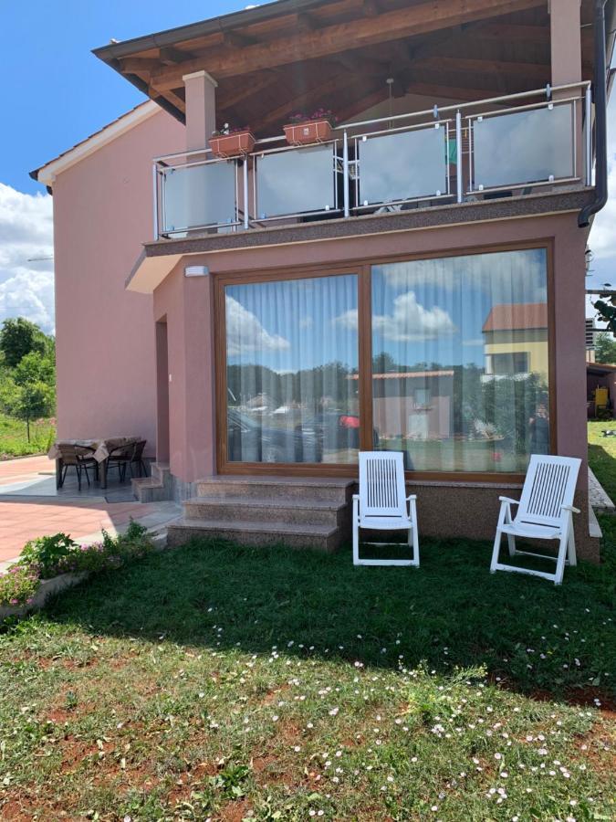 Anida Porec