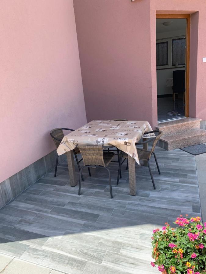 Anida Apartmán *